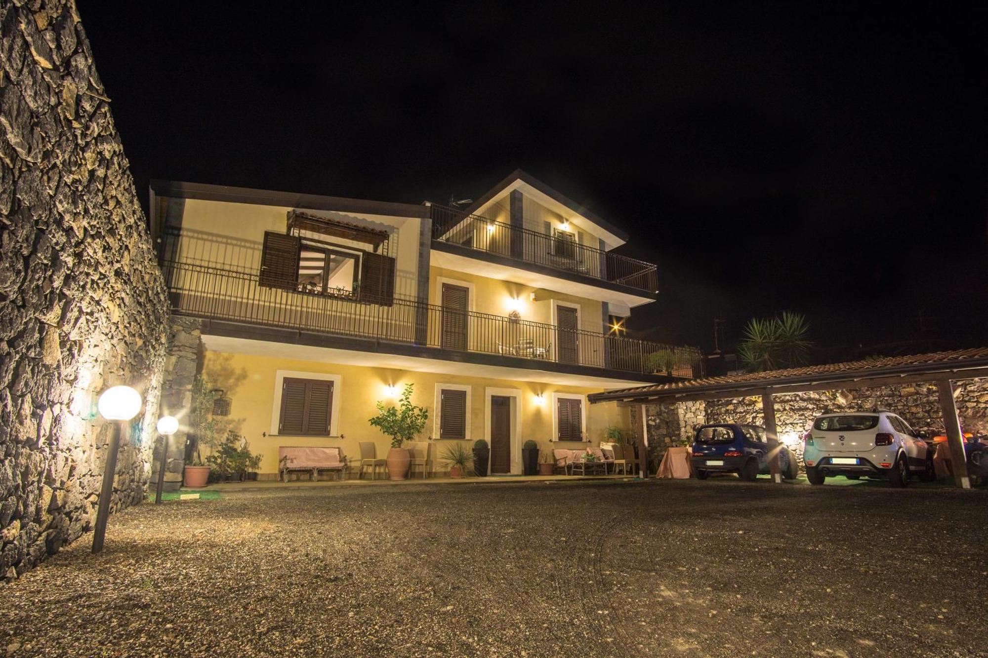 Villa Gusmano Piedimonte Etneo Ngoại thất bức ảnh